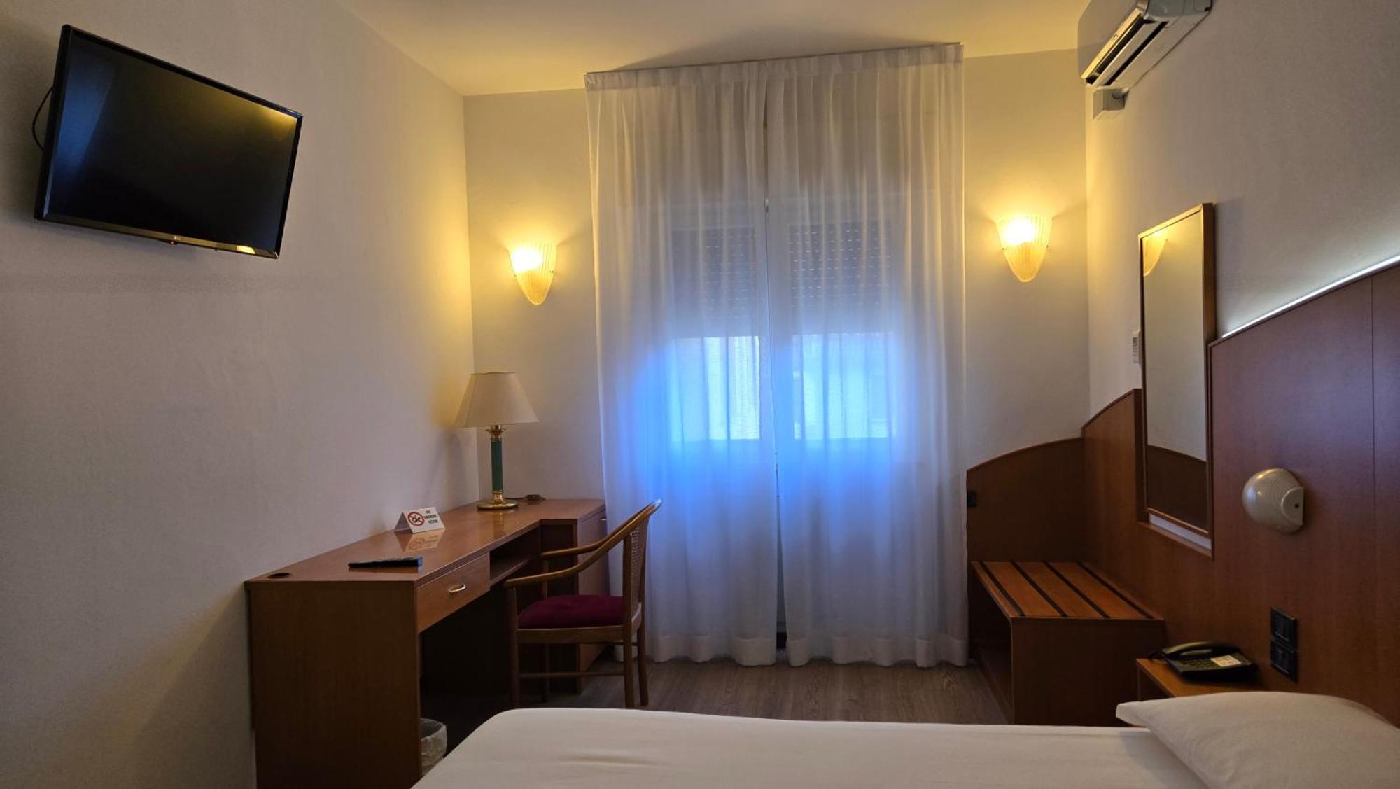 Cristallo Hotel